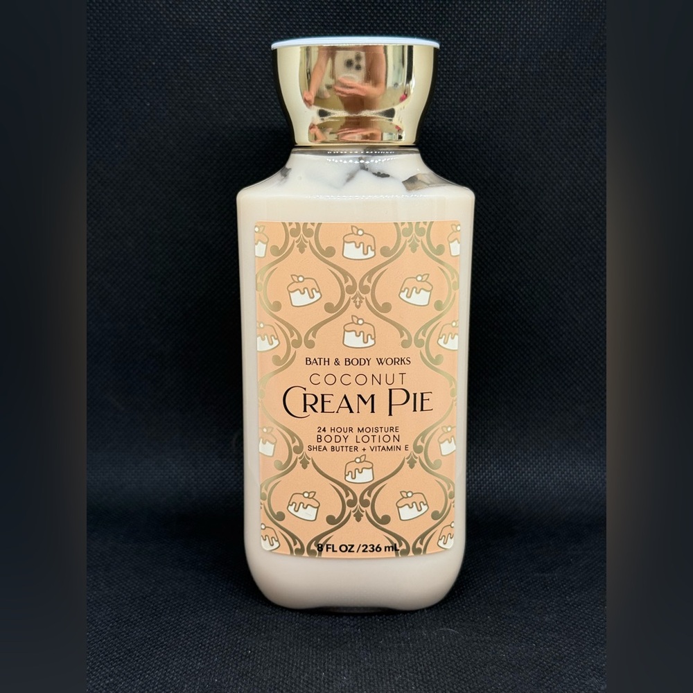 Bath & Body Works Coconut Cream Pie Body Lotion